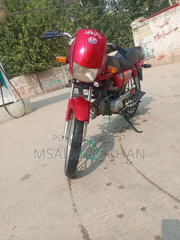 United 100cc Motorcycle with Sports Rims - Performance Ride