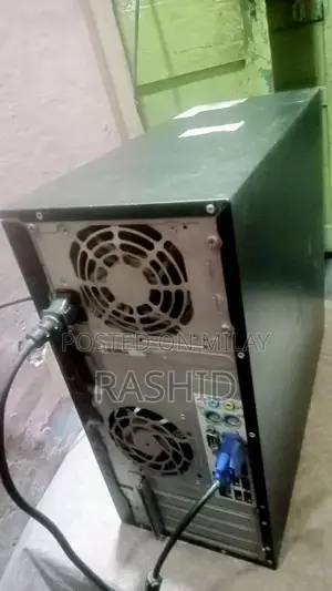 Photo - Intel Core i5 Desktop PC - 2nd Gen, 4GB RAM, 500GB HDD