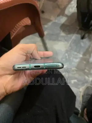 OnePlus 8T Smartphone with Dual SIM and Large Storage