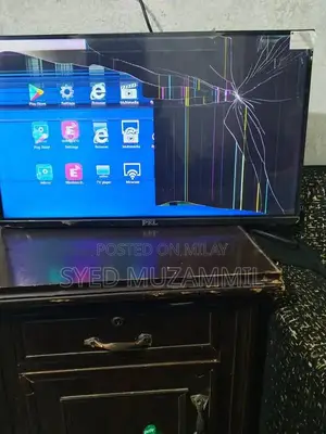 Photo - 32-Inch LED Television with Potential Panel Damage