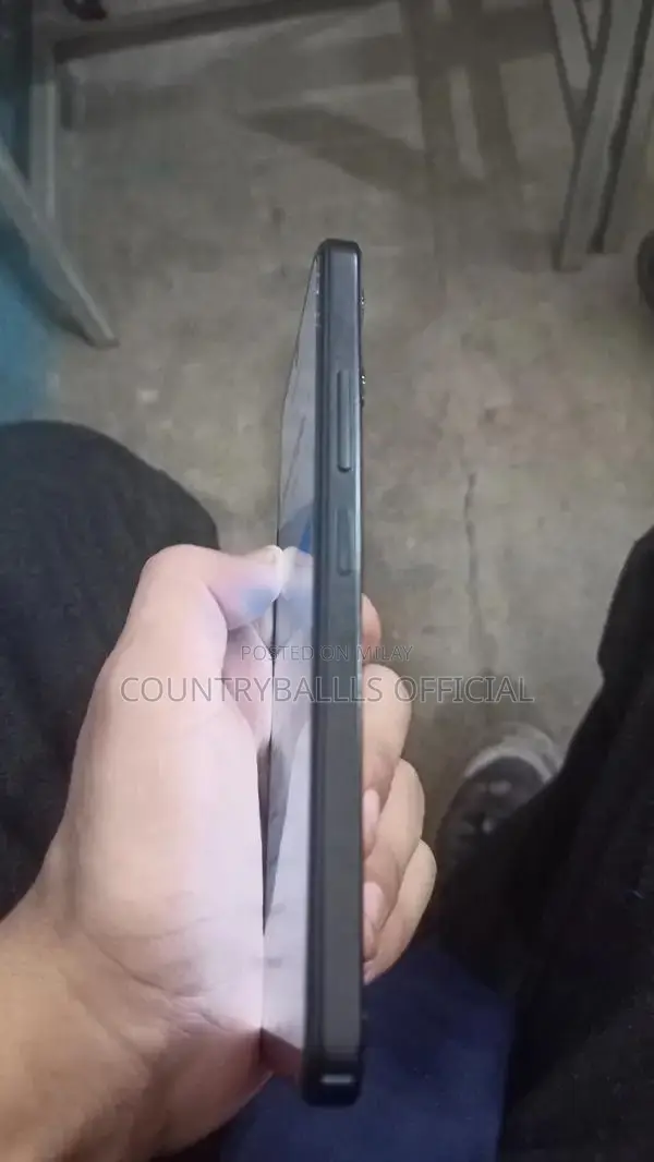 Gaming Mobile with Original Battery, Panel, and Box