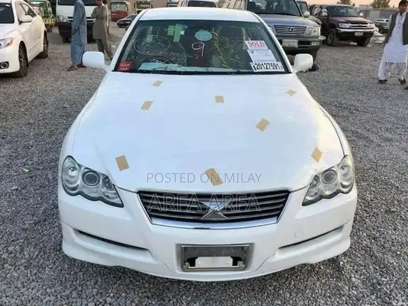 Toyota Mark X Sedan High Performance Luxury Vehicle