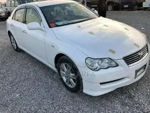 Toyota Mark X Sedan High Performance Luxury Vehicle