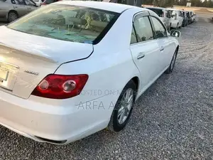 Toyota Mark X Sedan High Performance Luxury Vehicle