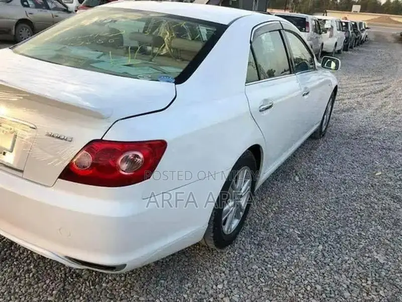 Toyota Mark X Sedan High Performance Luxury Vehicle