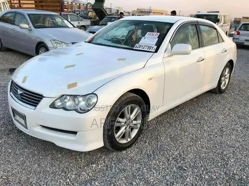 Toyota Mark X Sedan High Performance Luxury Vehicle