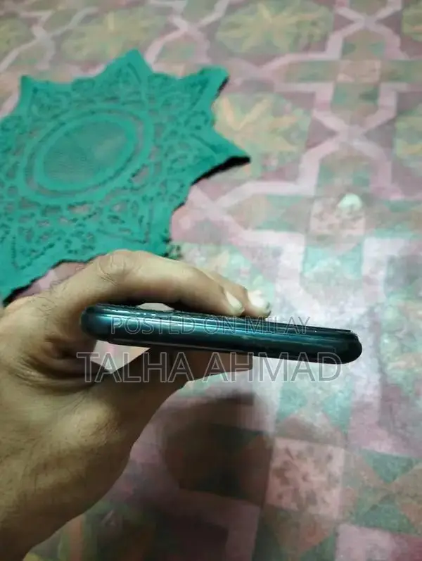 Infinix Hot 10 Smartphone 4GB RAM 64GB Storage