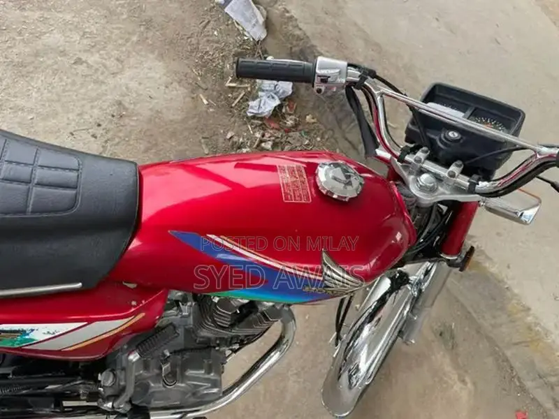 Honda CG 125 Vintage Motorcycle - 1992 Classic Bike