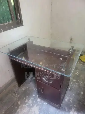 Photo - office counter