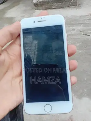 iPhone 7 32GB Unlocked Non-PTA Smartphone