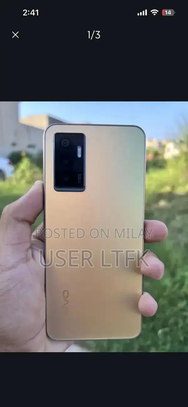 Mid-Range Smartphone with Complete Accessories and Original Packaging