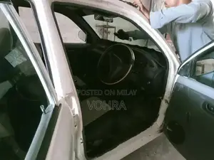 Photo - Family Car with Clear Documentation, No AC, No CNG