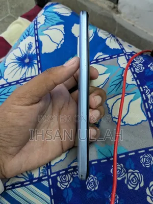 Vivo Y33s 128 GB Blue