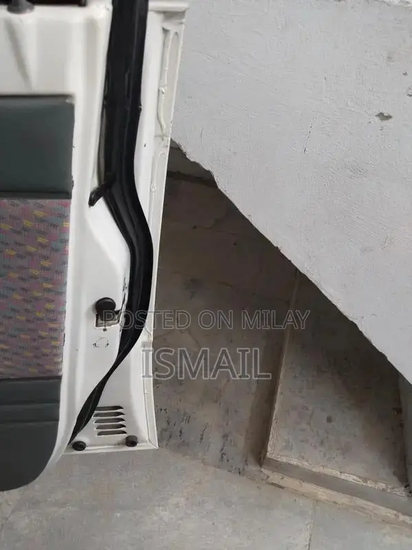 2019 VXR Vehicle with New Tyres and AC