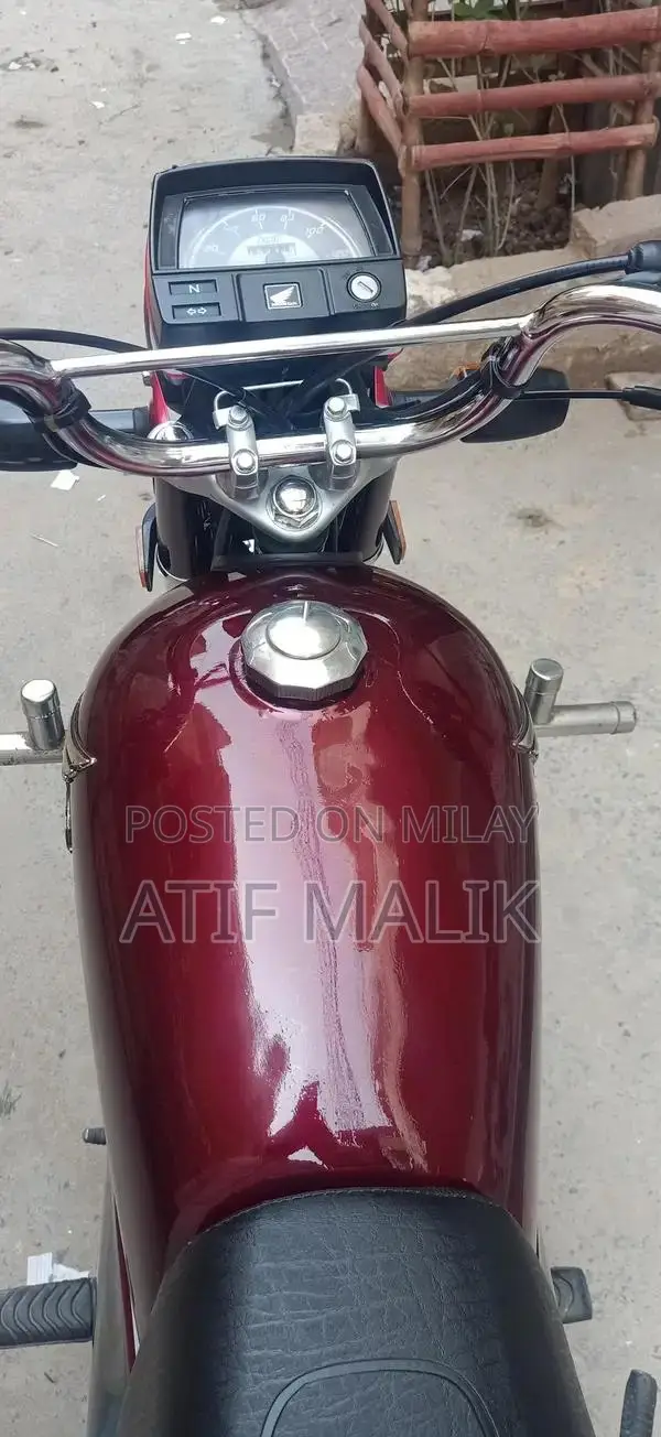 Honda CD 70 2024 Motorcycle - Excellent Condition