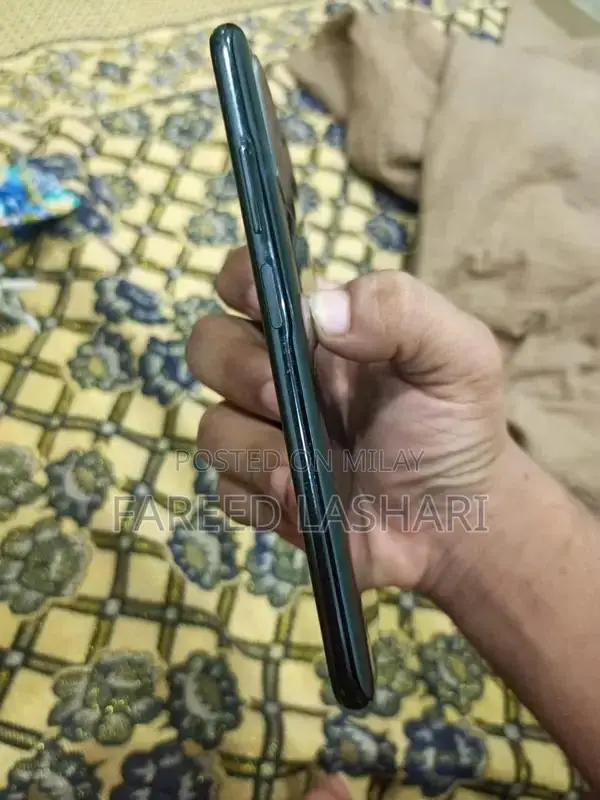 Powerful Smartphone with Fast Charging and Large Storage