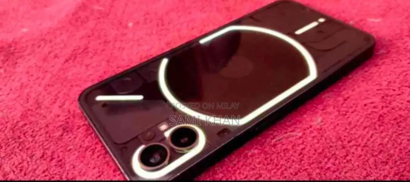 Smartphone with 8GB RAM and 256GB Storage