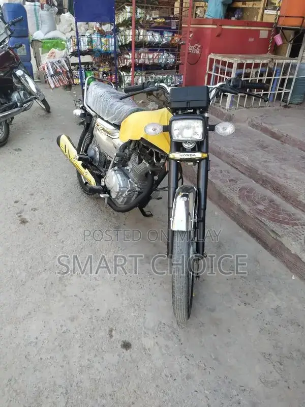 CG 125 Special Edition Motorcycle - Low Mileage 2020 Model