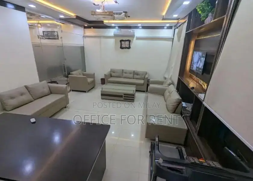 Furnished Office Space in F-11 Markaz, 662 sq ft