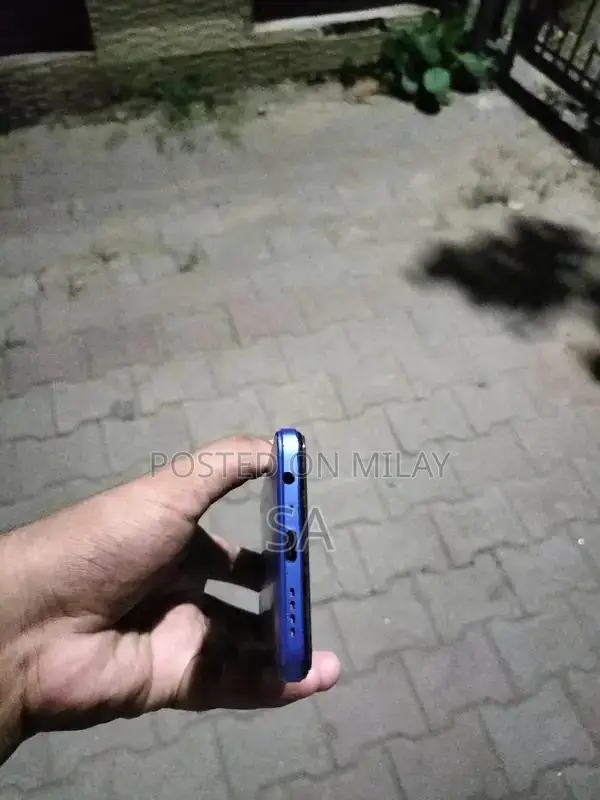 Infinix Note 12 Smartphone with Display and Partial Functionality