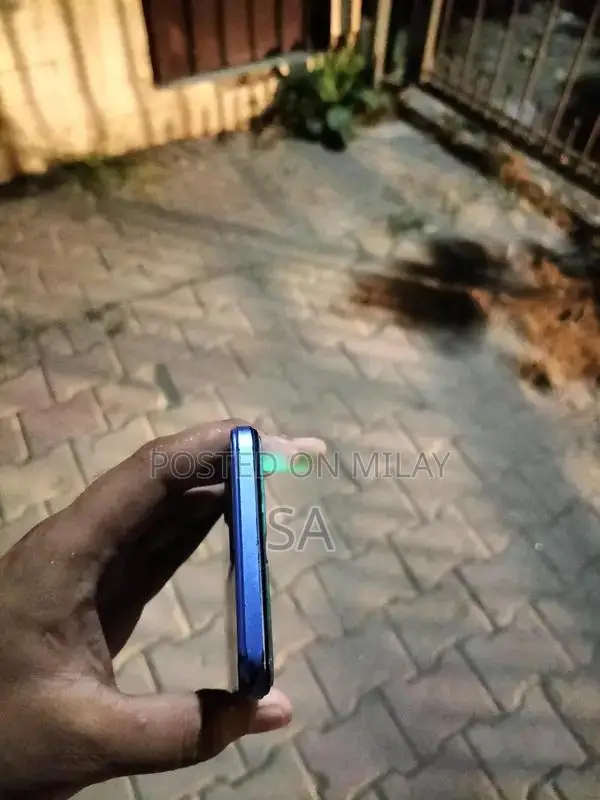 Infinix Note 12 Smartphone with Display and Partial Functionality