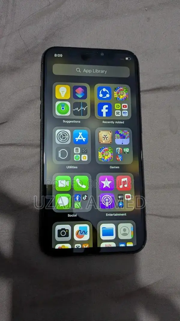 Apple iPhone XS 256GB Smartphone - Excellent Condition