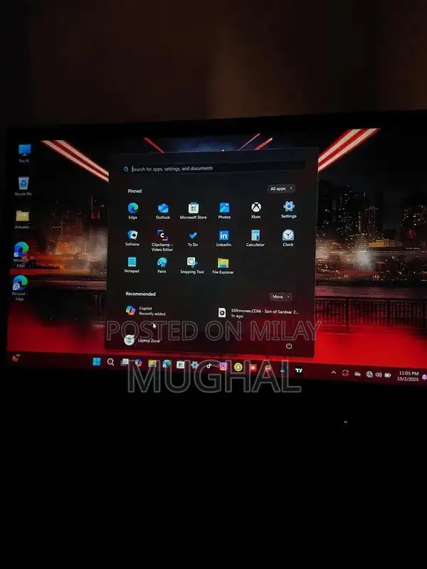 7th Gen Core i7 Slim Laptop with 2K Display and Windows 11 Pro