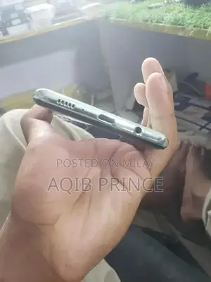 High-Performance Smartphone with Large Storage Capacity