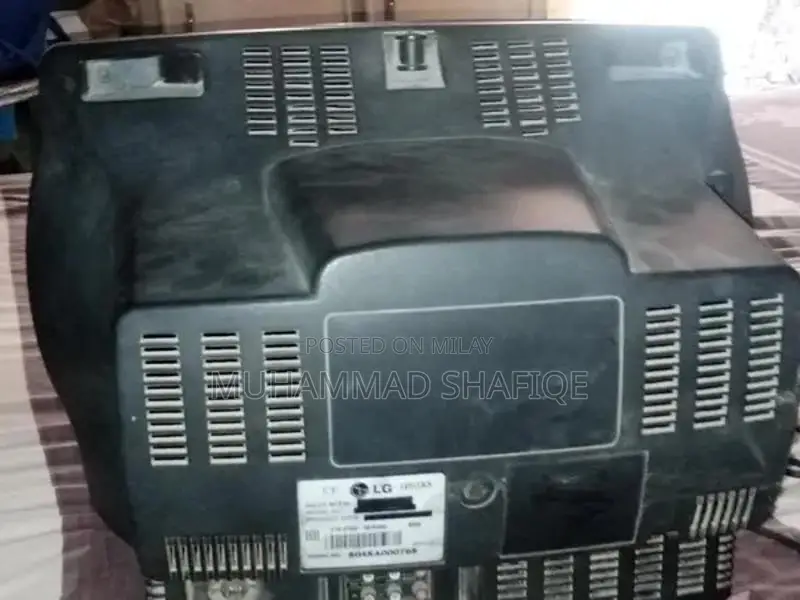 LG 14-Inch LED TV Compact Display