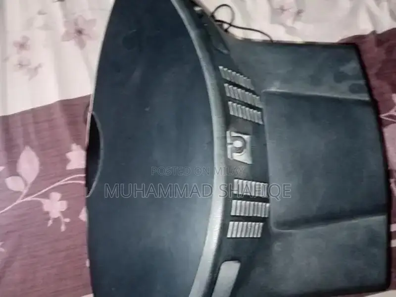 LG 14-Inch LED TV Compact Display