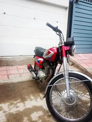 2018 Honda 125cc Motorcycle - Low Mileage, Excellent Condition