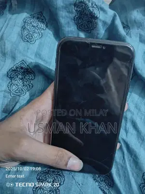 Apple Smartphone with Advanced Features and Clean Condition