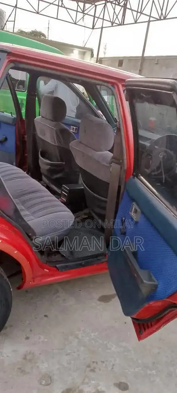 Toyota Sedan Classic Family Car 1986 Model