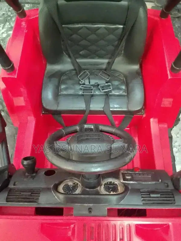 Large King-Size Remote Control Toy Jeep