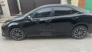 Toyota Corolla Altis Grande Sedan