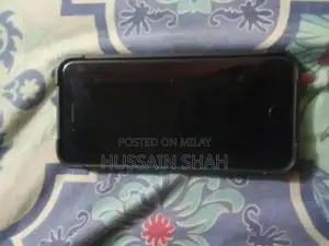 Photo - iPhone 7 32GB - Functional Device with Minor Issues