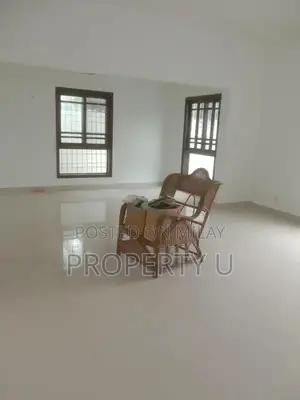 DHA Phase 4 Shop Unit - 1000 Sq Ft, 2 Rooms, 2 Bathrooms