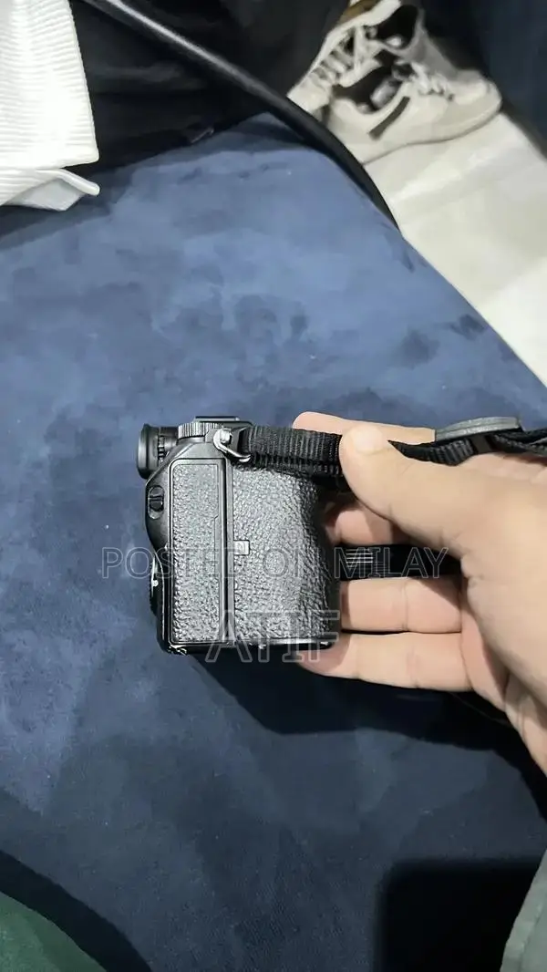 Sony A7R III Full-Frame Mirrorless Digital Camera