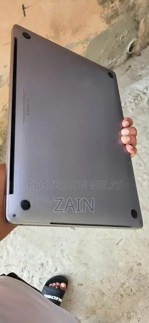 Apple MacBook Pro 15-inch 2017 High Performance Laptop