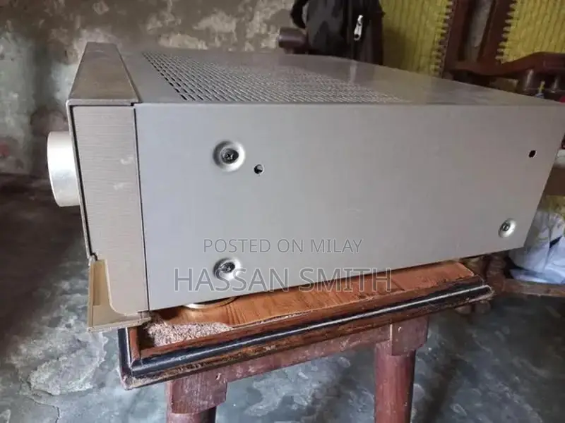 Denon AVC-2020G Audio/Video Receiver Home Theater Processor