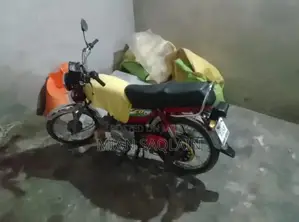 Photo - Honda CD 70 Motorcycle 2023 Model Commuter Bike