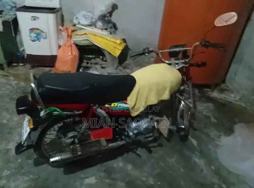 Honda CD 70 Motorcycle 2023 Model Commuter Bike