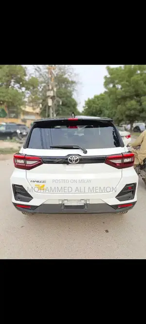 Toyota Raize Z Two-Tone Compact SUV - 2020 Model