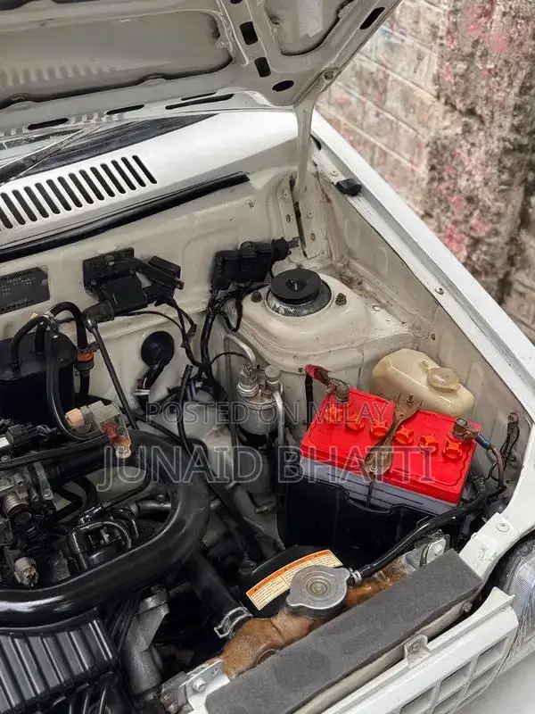 2015 Suzuki Mehran VXR Sedan - Low Mileage Well-Maintained Vehicle