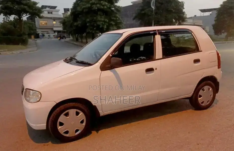 Suzuki Alto 660cc Automatic Hatchback 2005