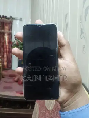 High-Performance Mobile Hotspot with 2GB RAM and 128GB Storage