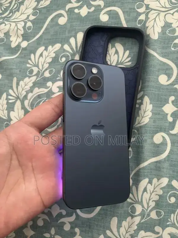 Pro Smartphone 256GB Blue Titanium Flagship Model