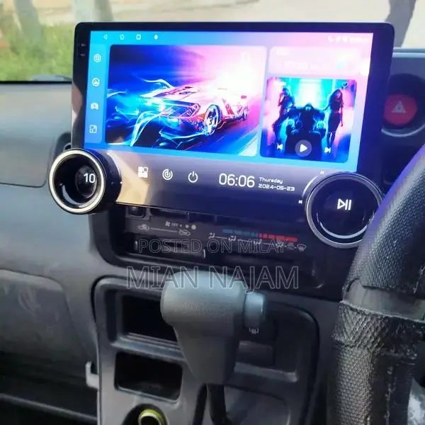 Hijet Compact Family Van - Reliable 2012 Registered Vehicle