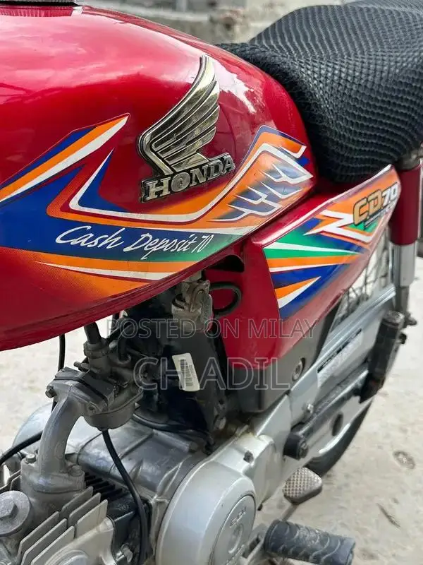 Honda CD 70 Motorcycle, 2020 Model - Excellent Condition, Original Pap