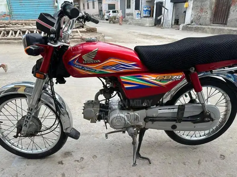 Honda CD 70 Motorcycle, 2020 Model - Excellent Condition, Original Pap